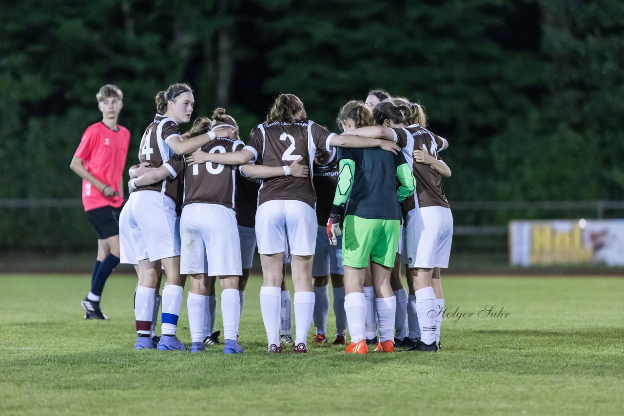 Bild 402 - Loewinnen Cup